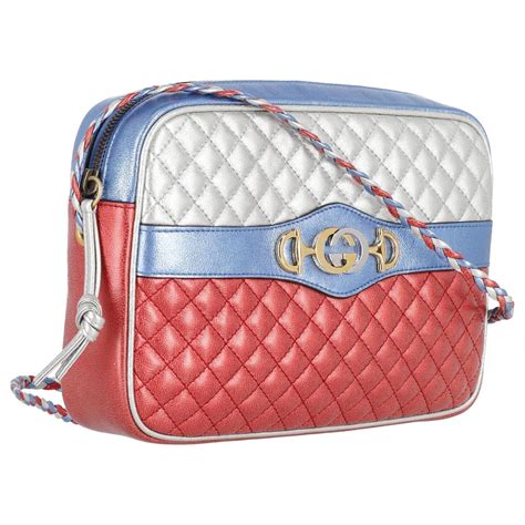 gucci hand bag lion trapuntata|gucci leather shoulder bag.